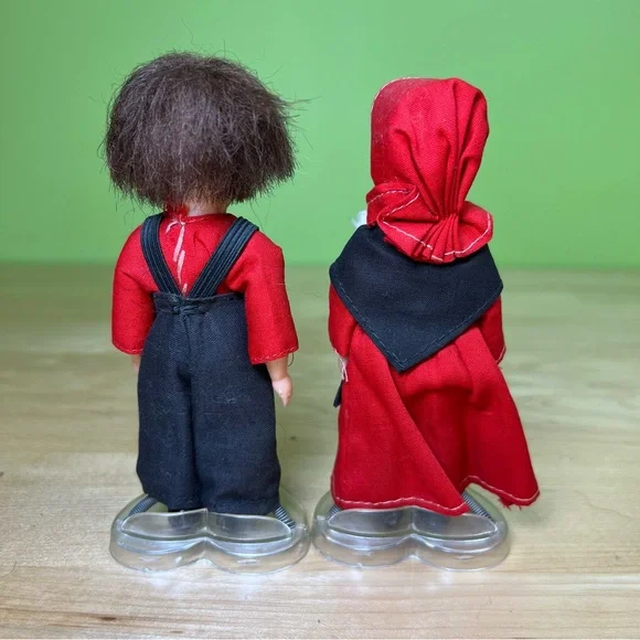 Knickerbocker Amish Boy and Girl Dolls 1950's - Picture 2 of 5